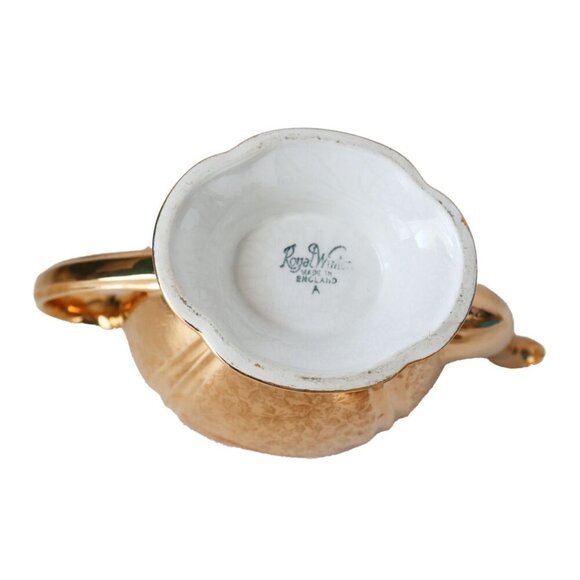 Royal Winton Gold Gilt Teapot With Floral Embossed Detailing - Picture 8 of 8